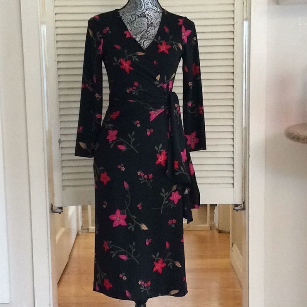 Nicole Miller black wrap dress Size Small